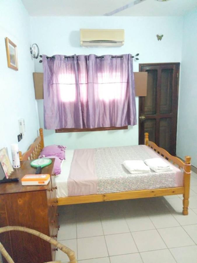 Chez Olivia Olivier Bed & Breakfast Cotonou Eksteriør bilde